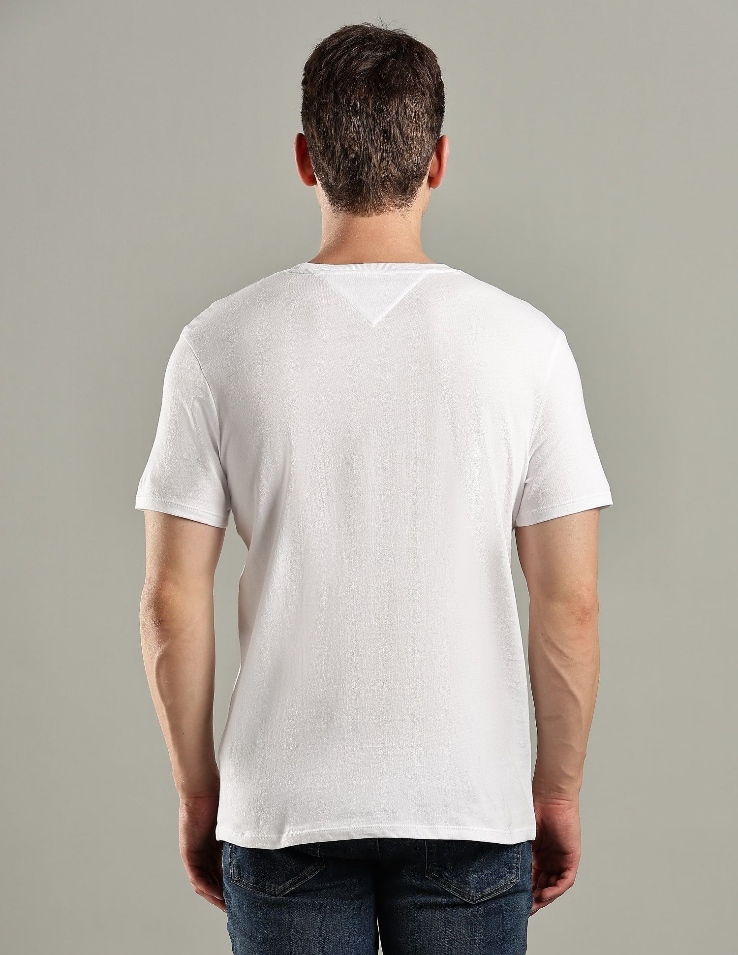 Tommy Hilfiger Logo Regular-Fit Cotton T-Shirt