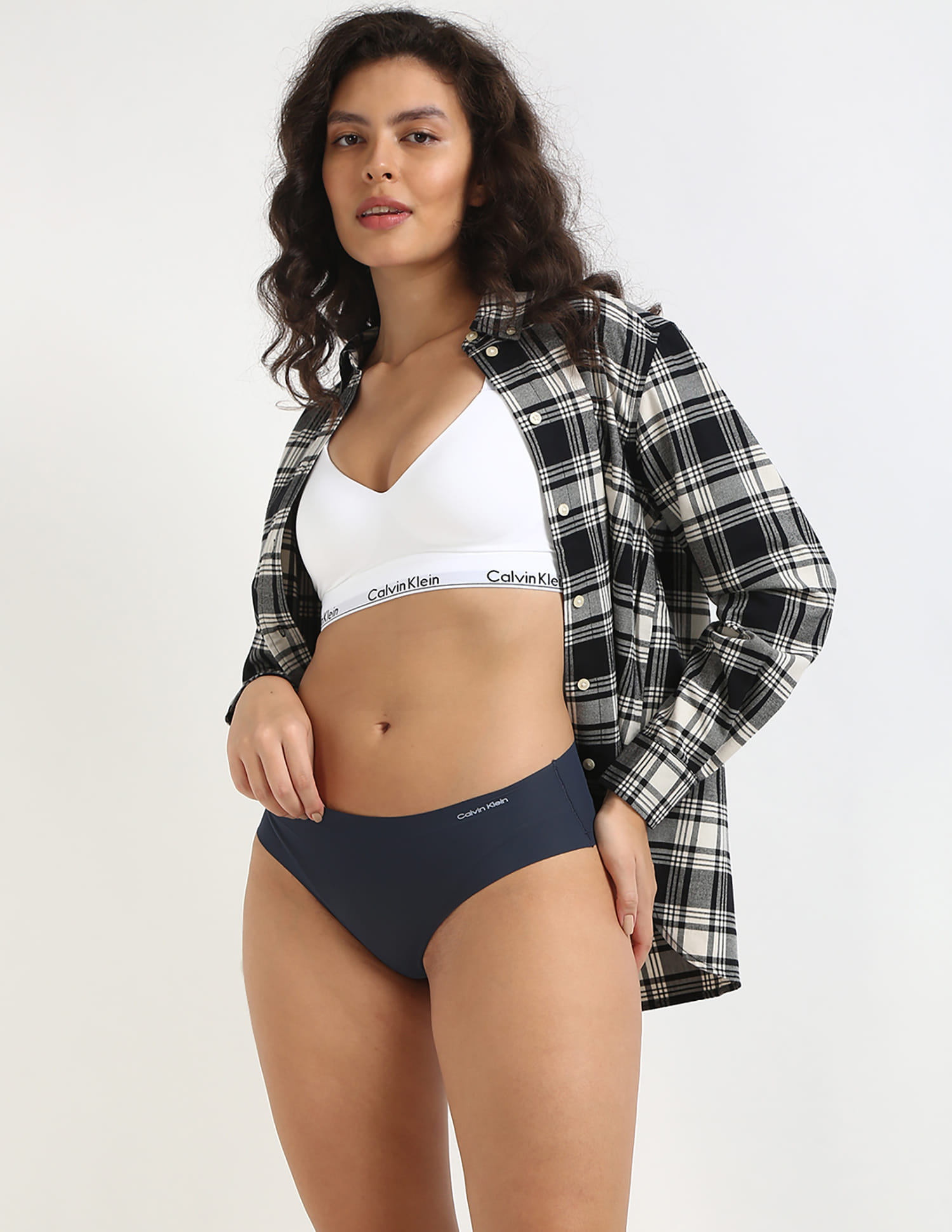 Buy Calvin Klein Underwear Blue Solid Mid Rise Seamless Hipster