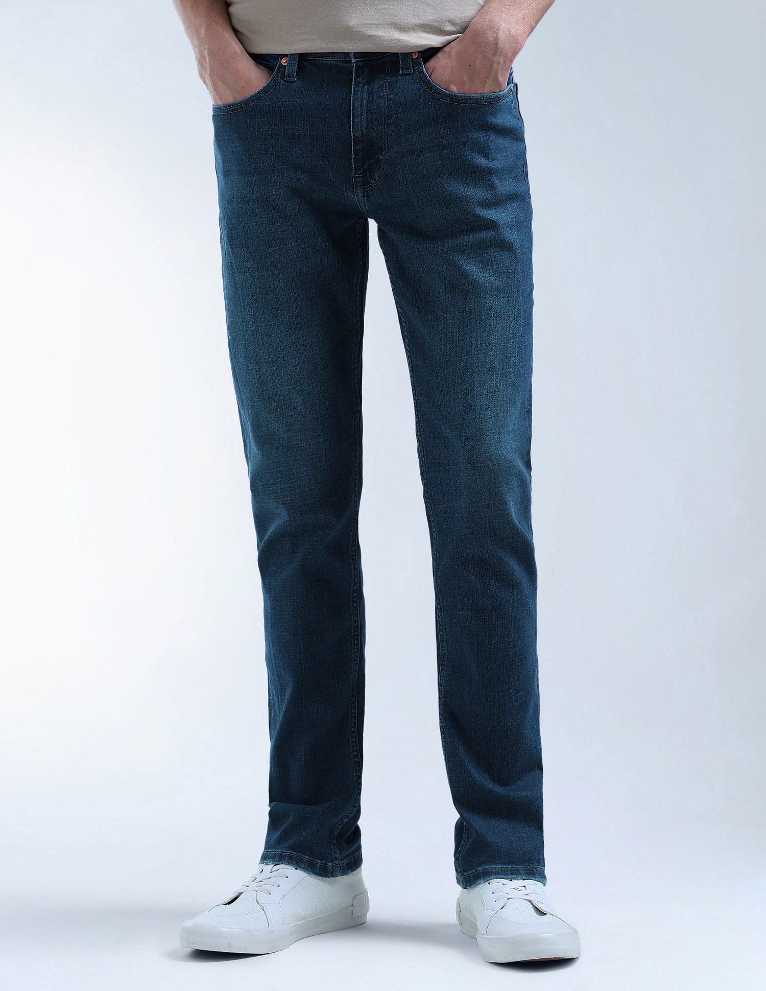Flying Machine Freddie Slim Straight Fit Stone Washed Jeans