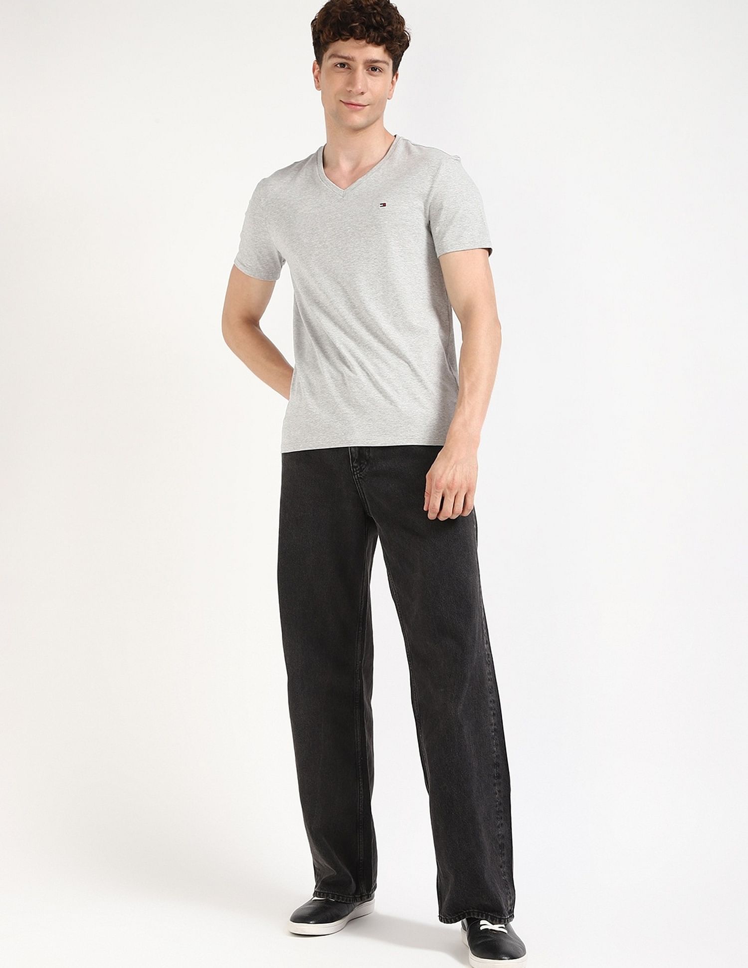 Tommy Hilfiger Printed Regular-Fit Cotton T-Shirt