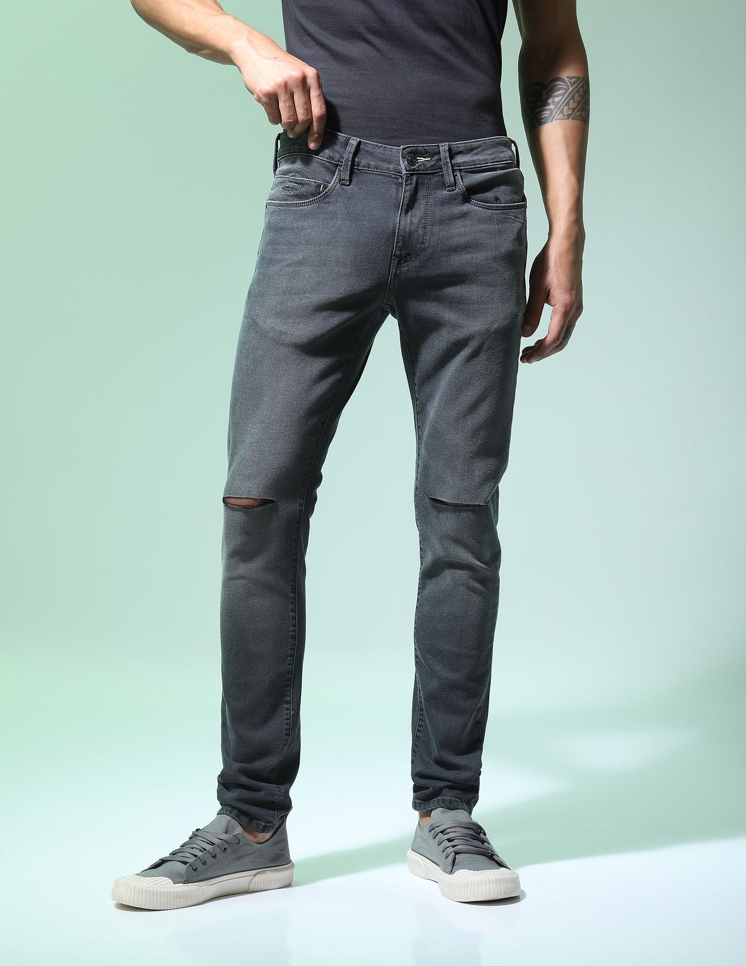 Flying Machine Super Skinny Fit Mid Rise Jeans
