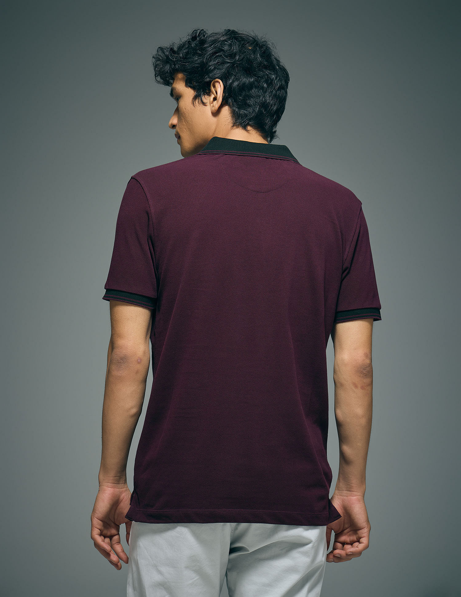 Flying Machine Contrast Collar Cotton Polo Shirt