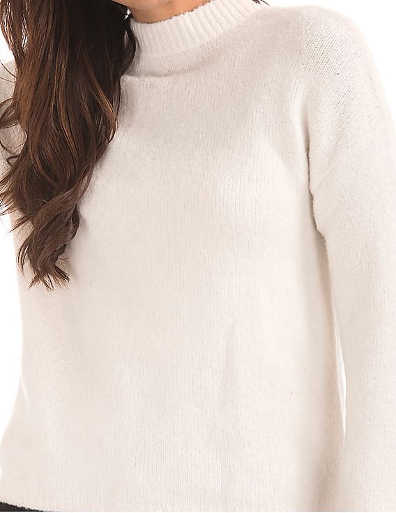 Gap white best sale turtleneck