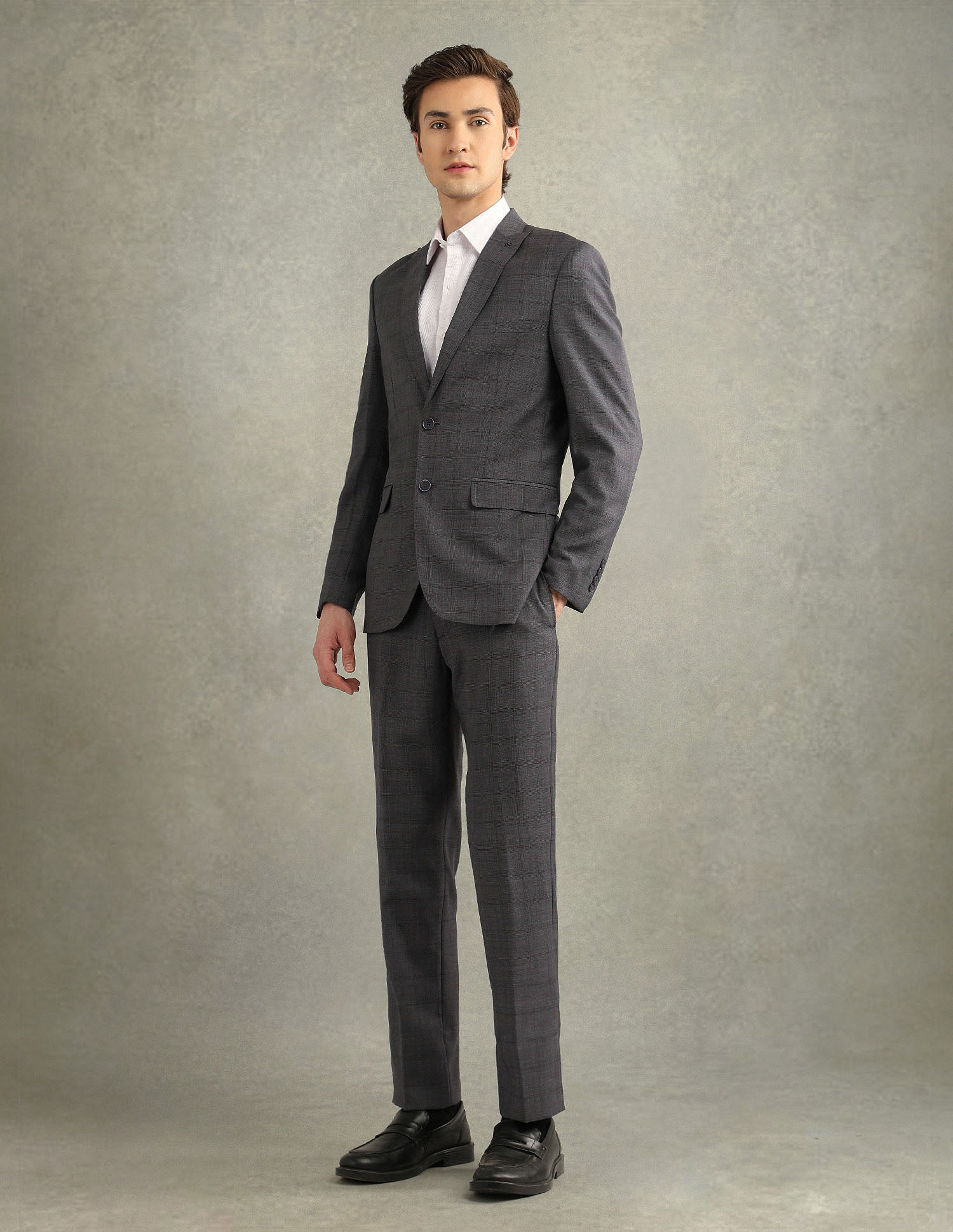 Arrow Checked Tailored Fit Suit