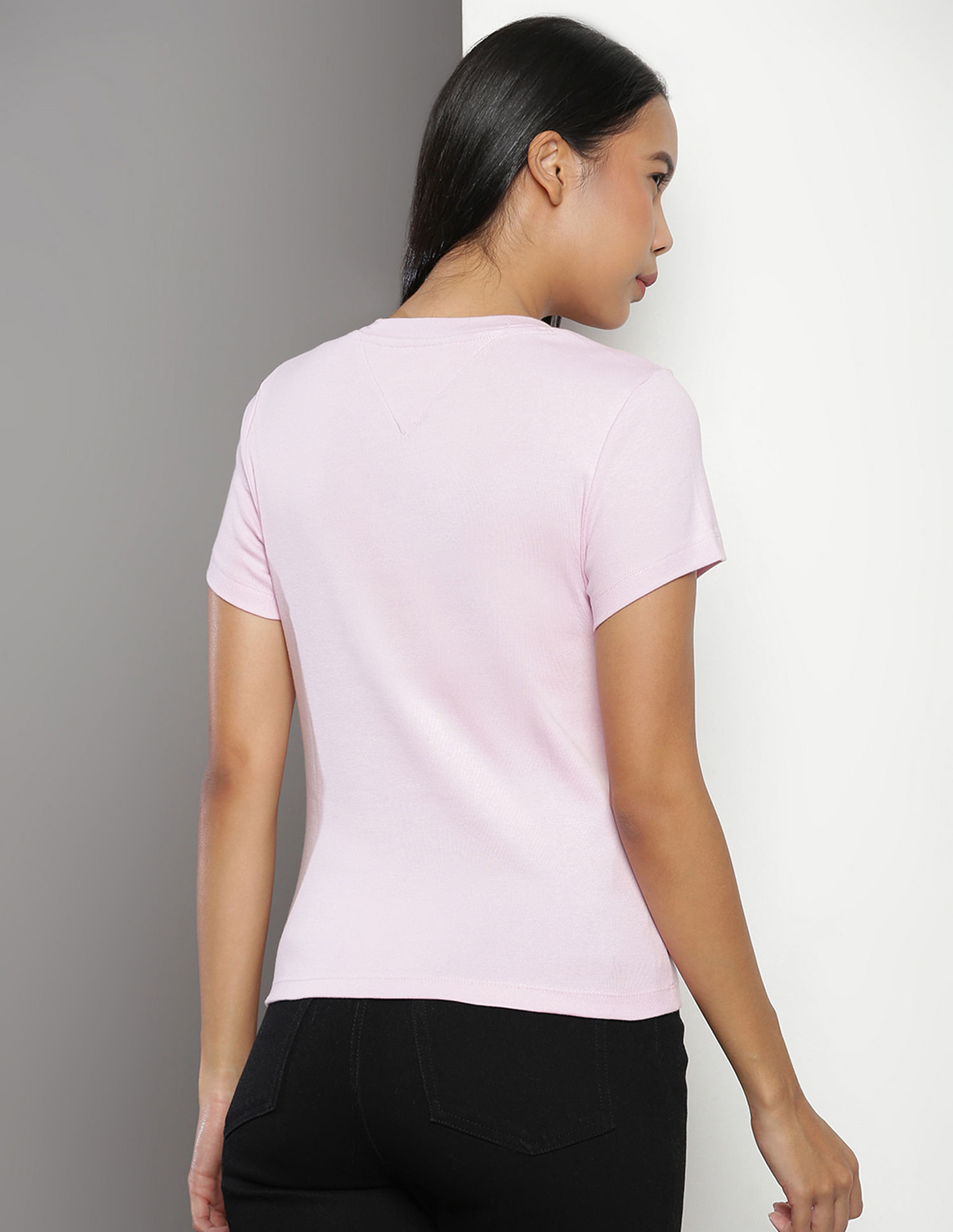 Tommy Hilfiger Crew Neck Solid Linear T-Shirt