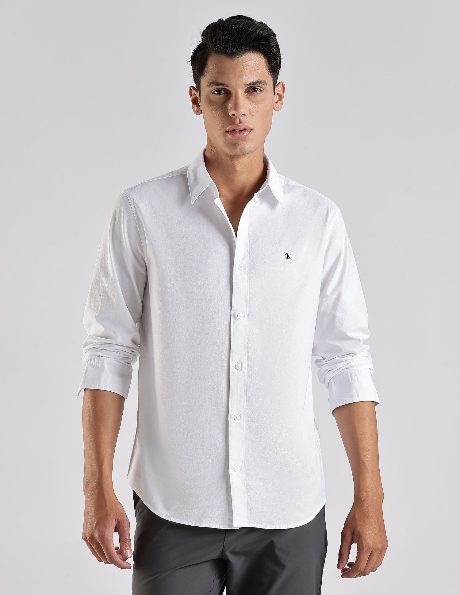 Calvin Klein Jeans Solid Regular Fit Cotton Shirt
