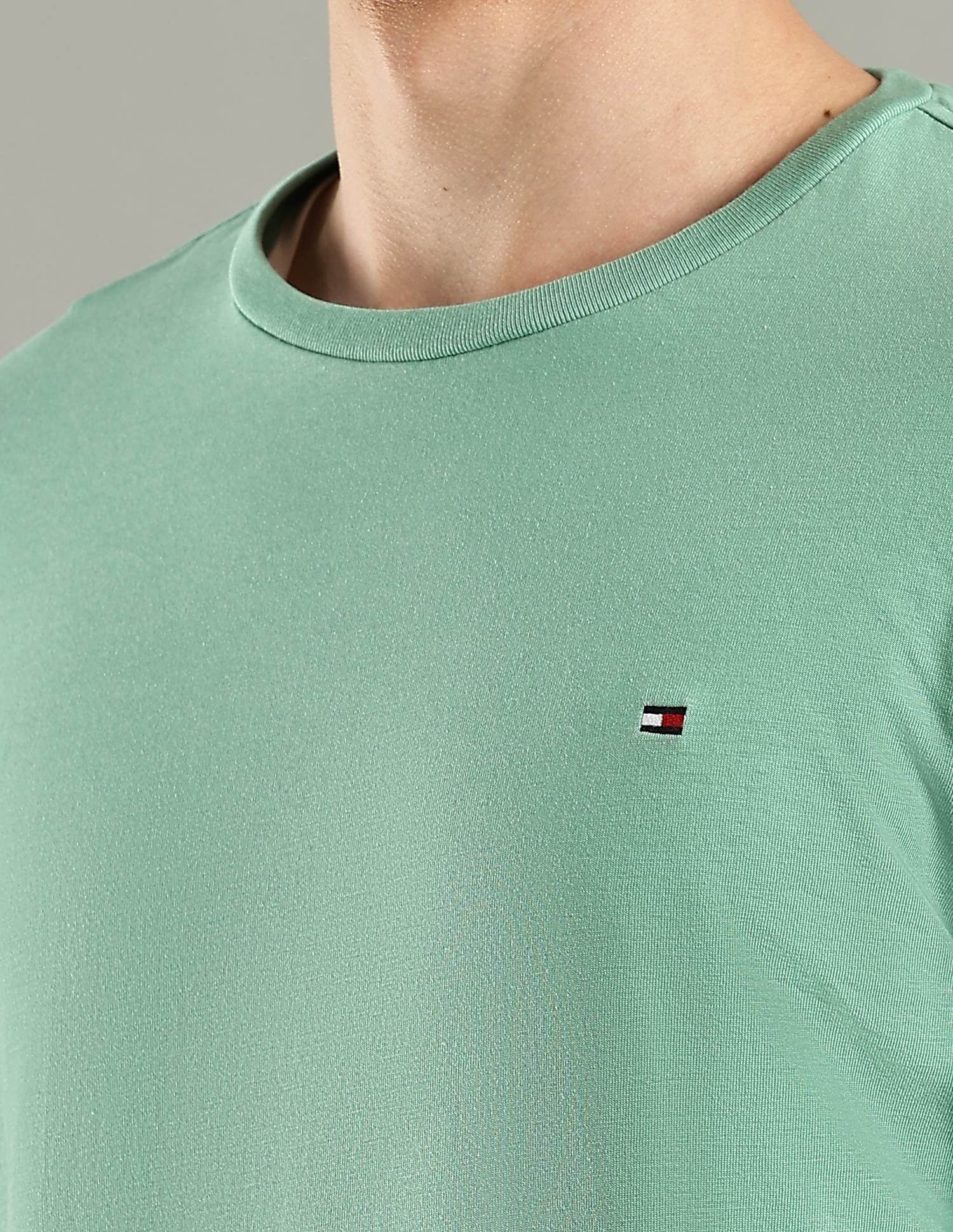 Tommy Hilfiger Solid Regular-Fit Cotton T-Shirt
