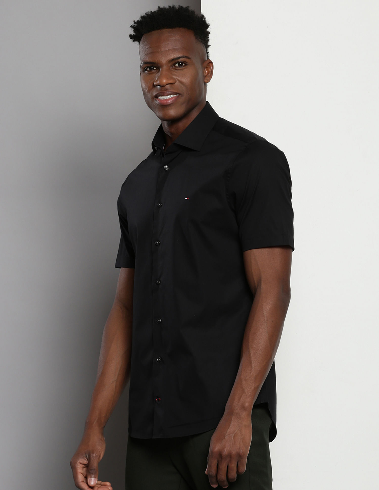 Tommy Hilfiger Solid Poplin Shirt