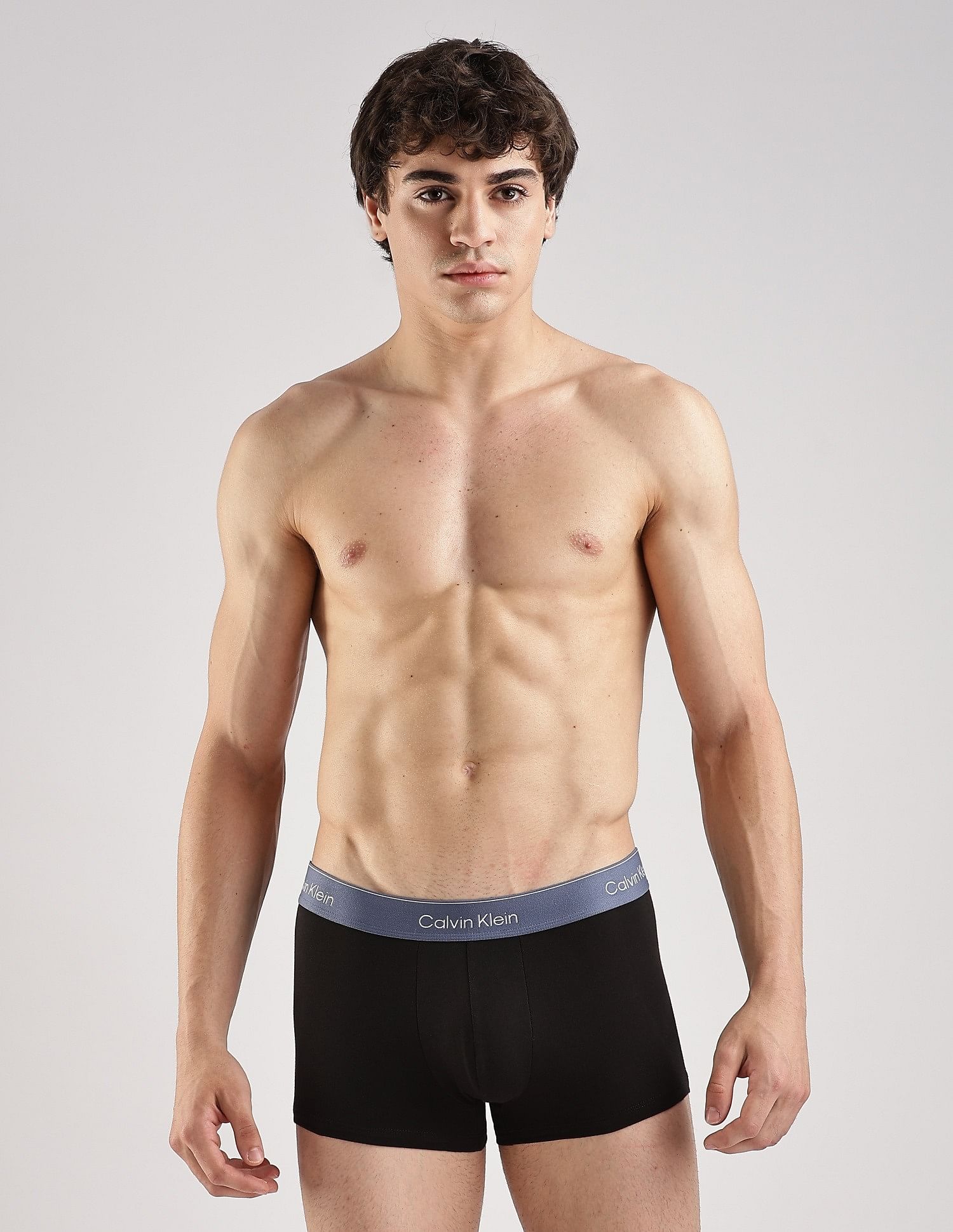 Calvin Klein Underwear Multi-Coloured Solid Low Rise Trunk - Pack Of 3