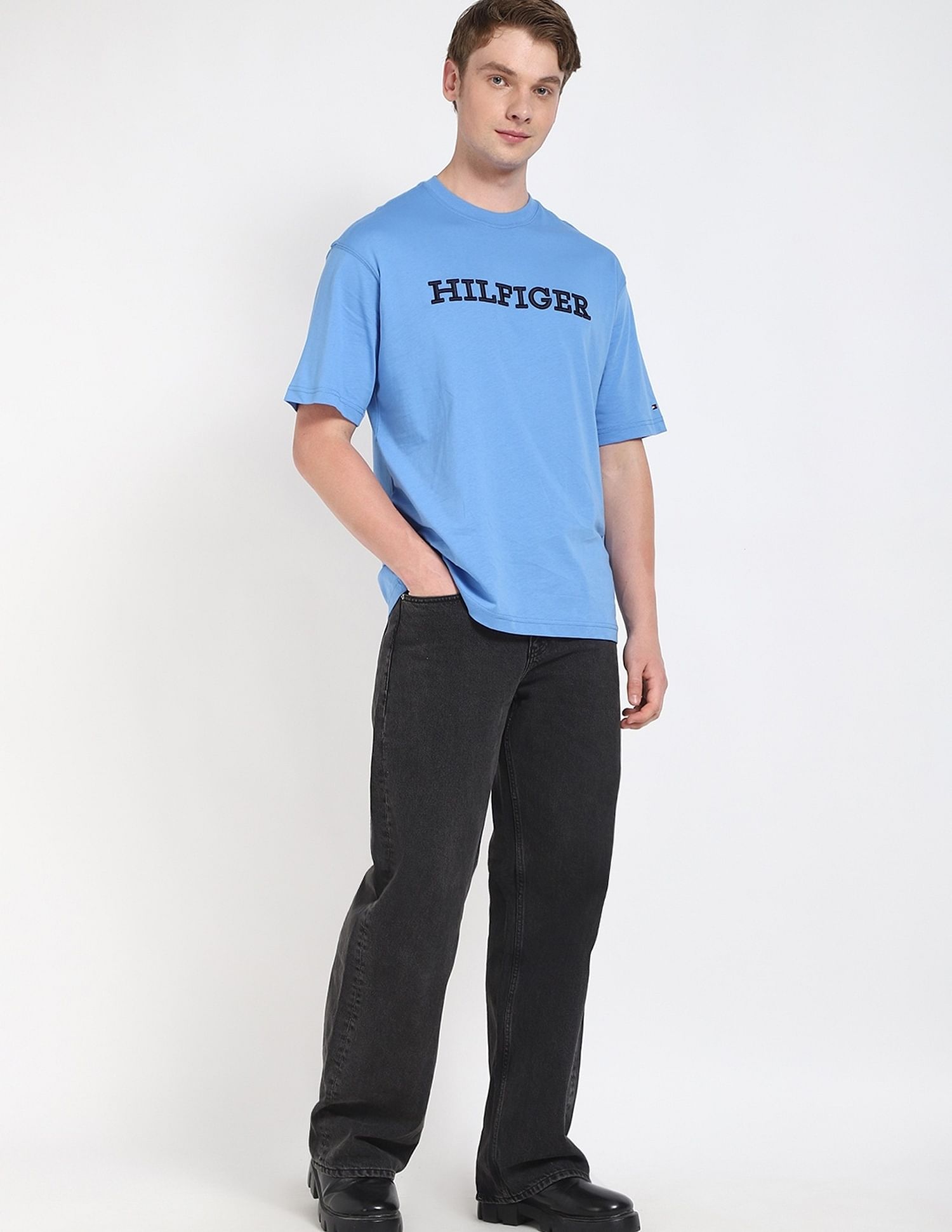 Tommy Hilfiger Embroidered Logo Regular-Fit Cotton T-Shirt