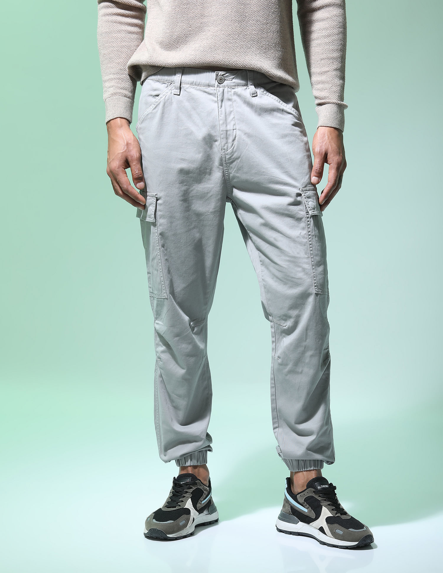Buy Flying Machine Solid Cargo Pants - NNNOW.com