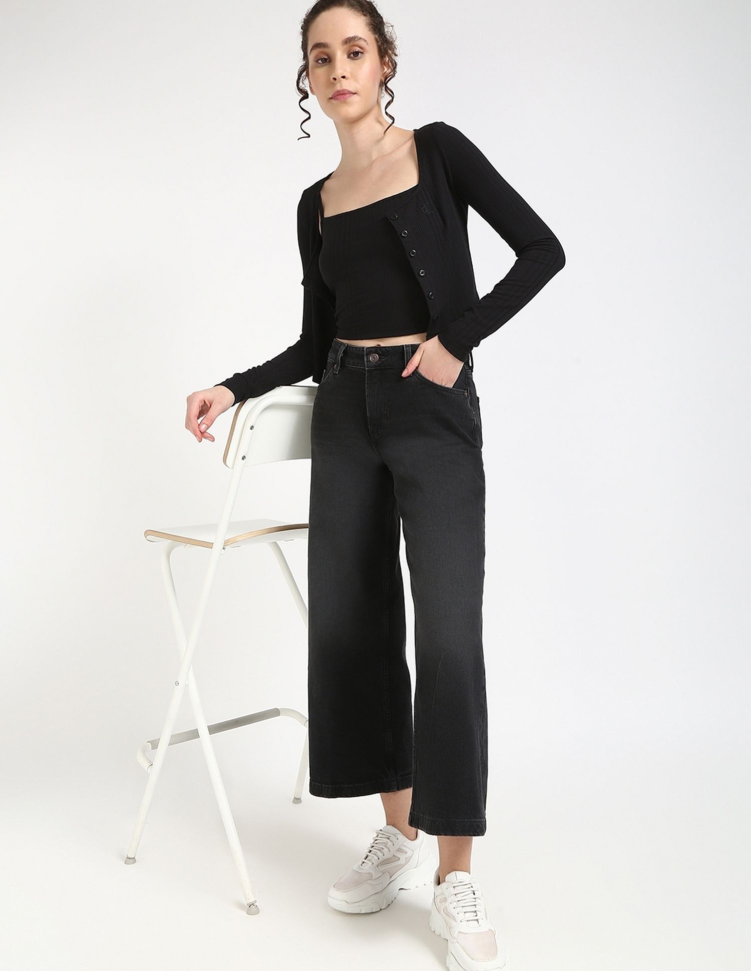 Calvin Klein Jeans Regular-Fit Polyester Scoop Neck Crop Top