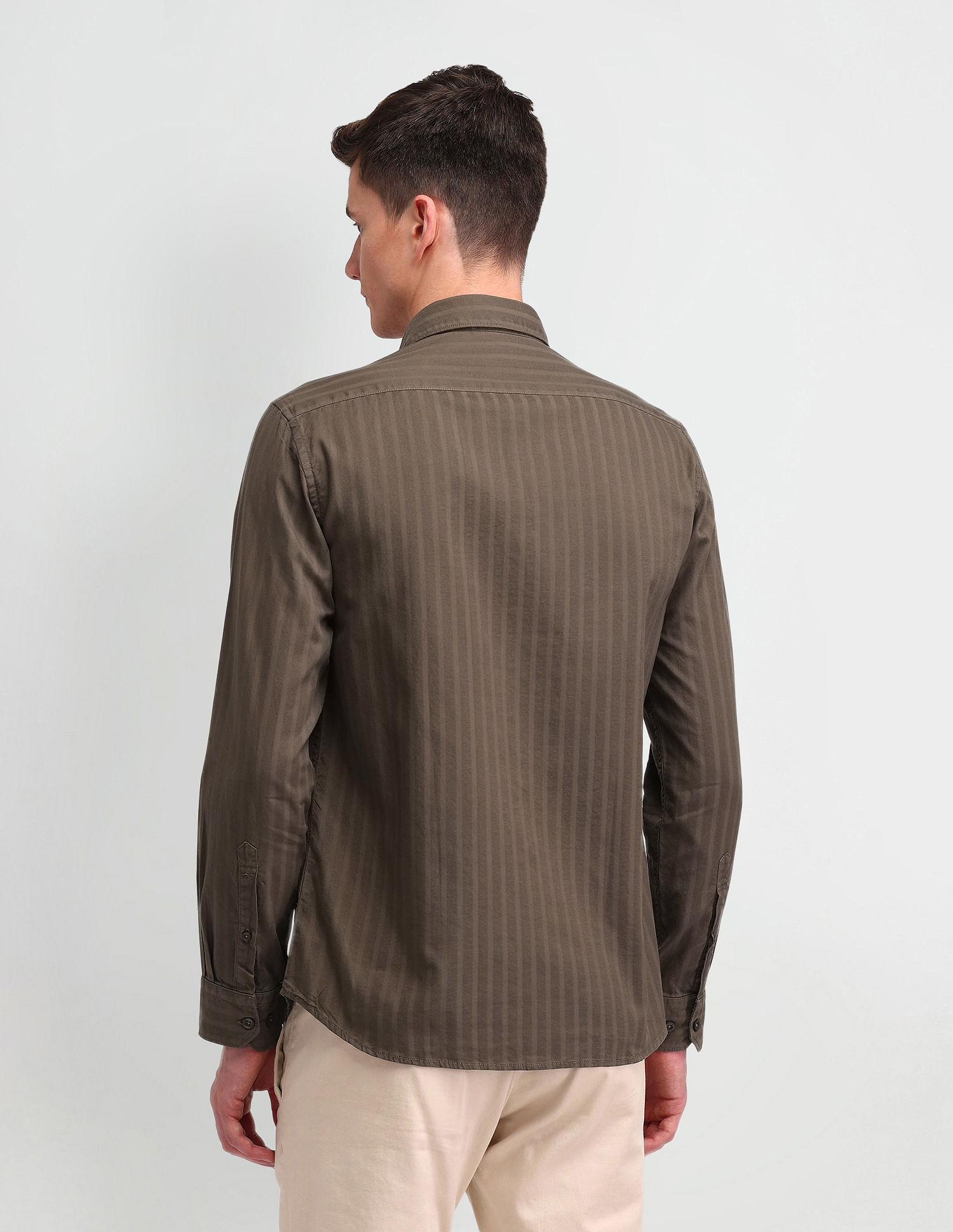 Arrow Sport Slim Fit Vertical Striped Shirt