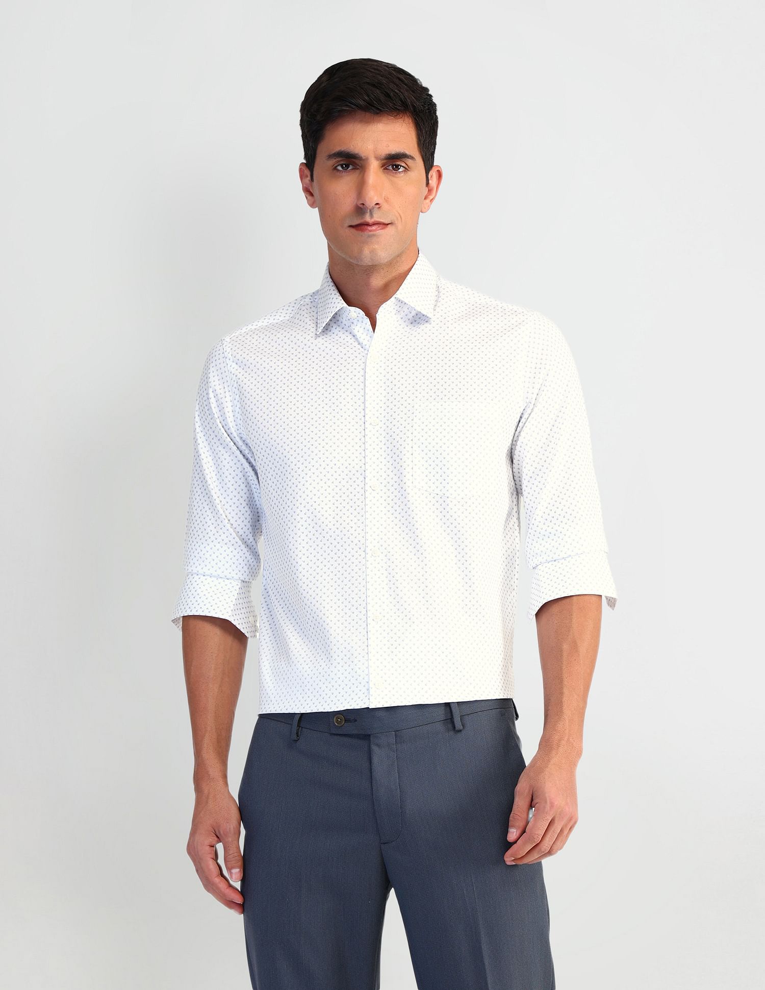 Arrow Geometric Printed Manhattan Slim Fit Shirt