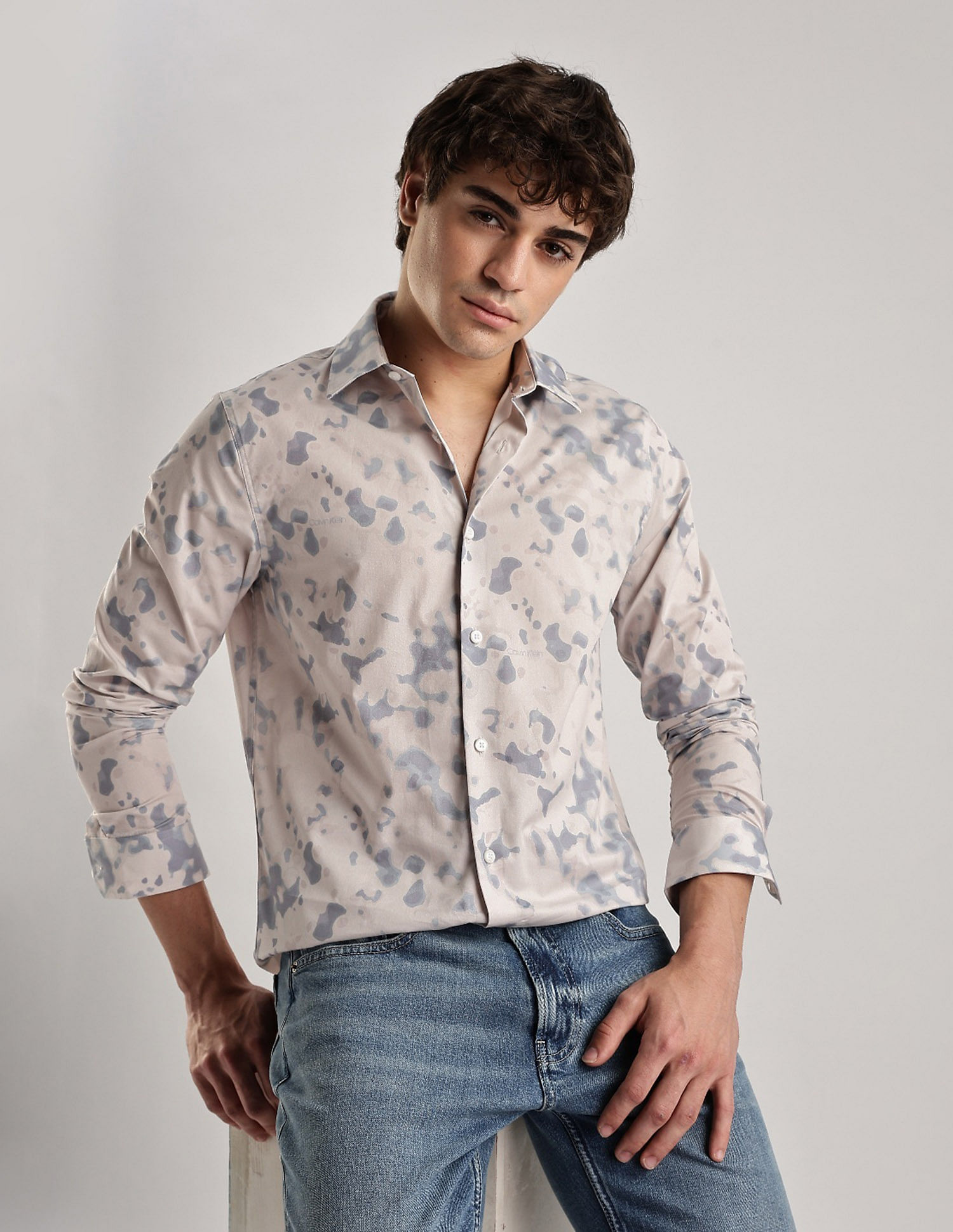Calvin Klein Jeans Abstract Slim Fit Poplin Woven Shirt