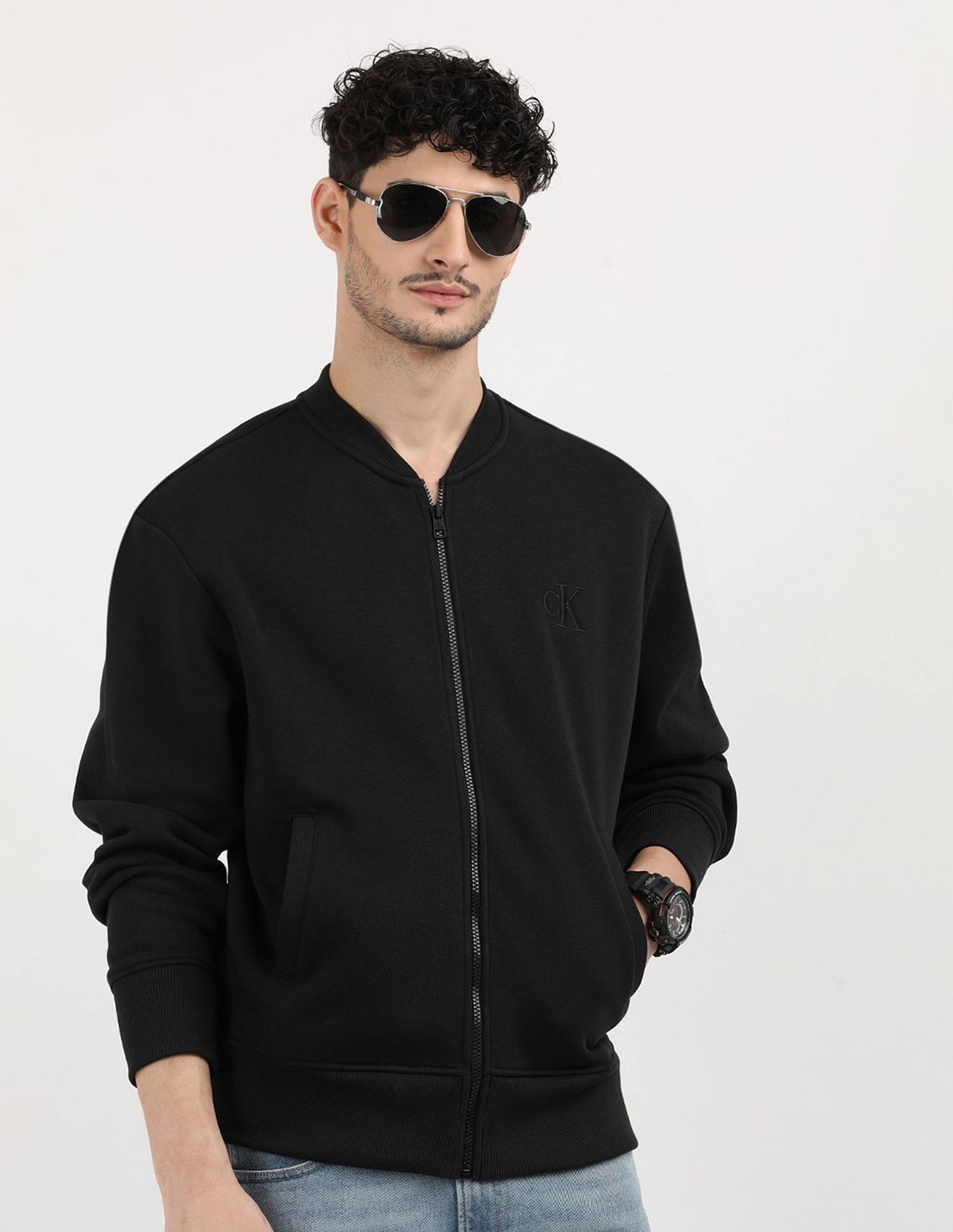 Calvin Klein Relaxed Fit Solid Sweatshirt