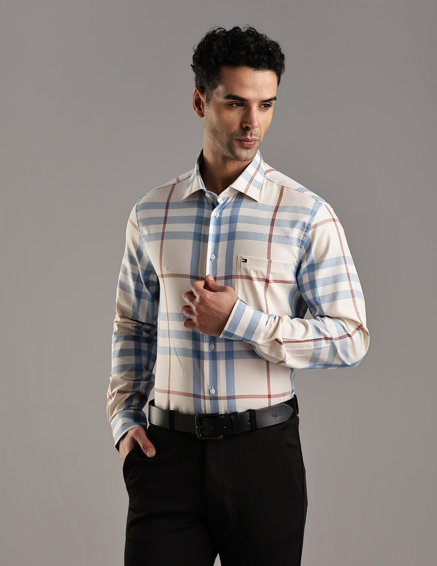 Tommy Hilfiger Checked Regular Fit Plain Woven Shirt