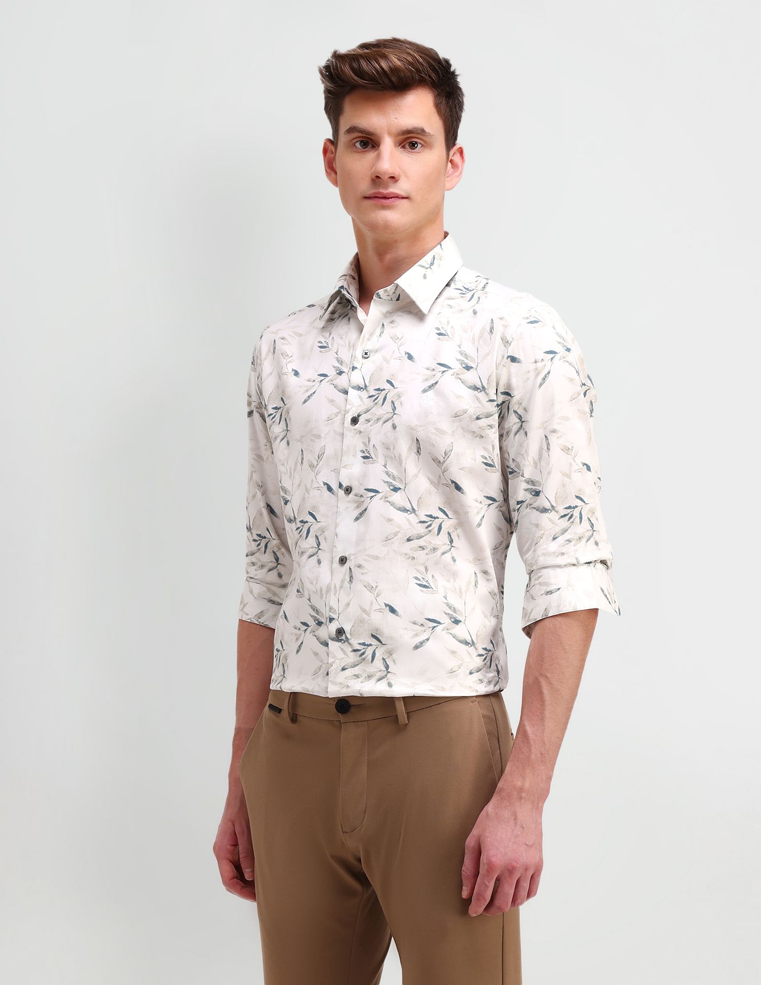 Arrow Newyork Slim Fit All-Over Pattern Shirt
