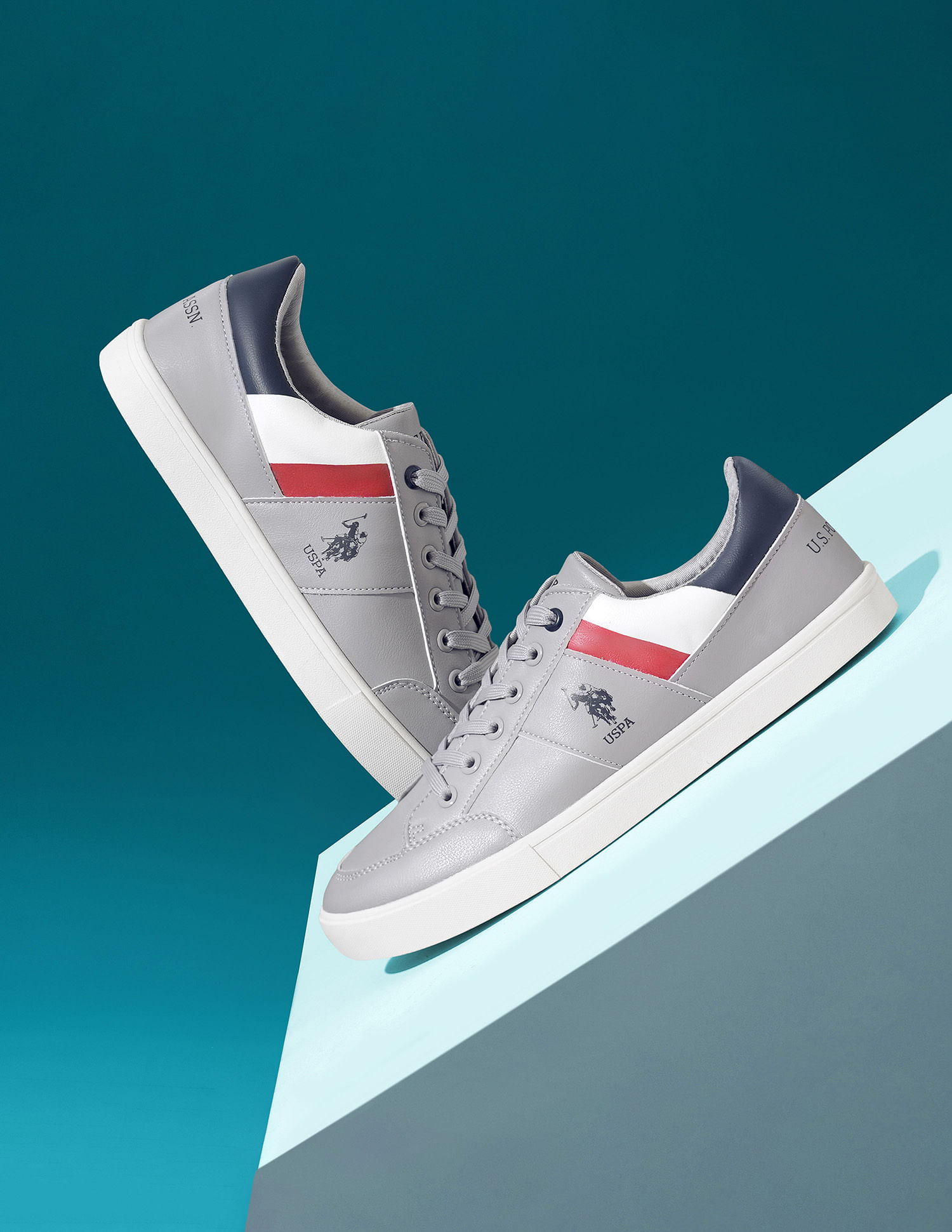 U.S. Polo Assn. Men Narlin 2.0 Colourblocked Sneakers