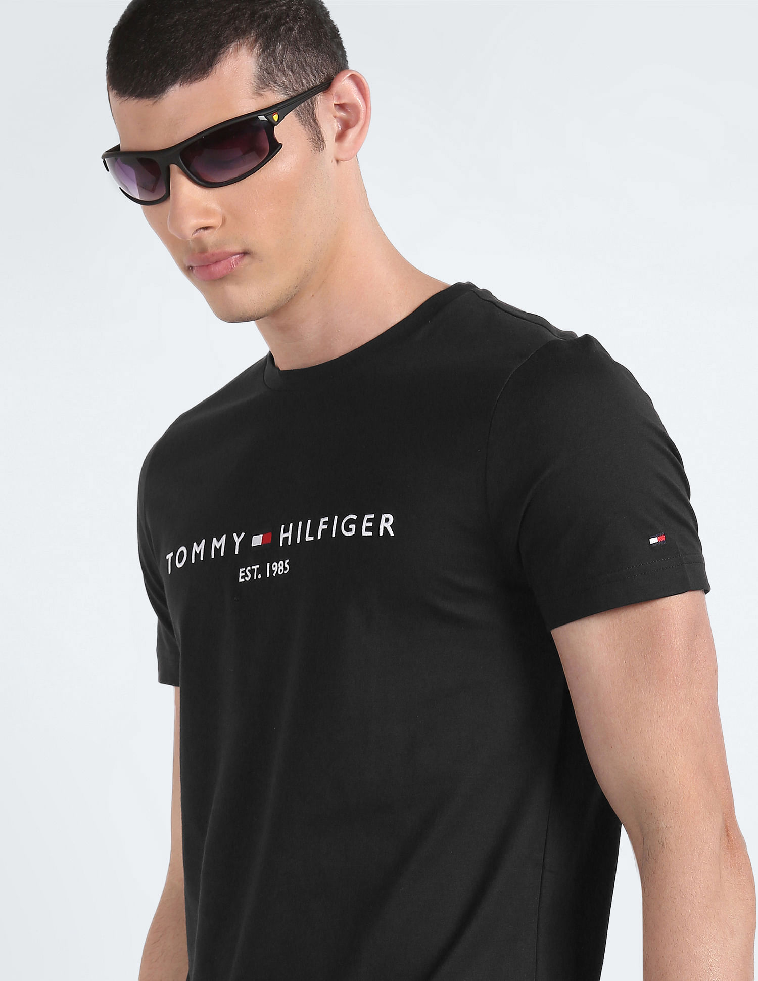 Buy Tommy Hilfiger Embroidered Logo Slim Fit T-Shirt - NNNOW.com