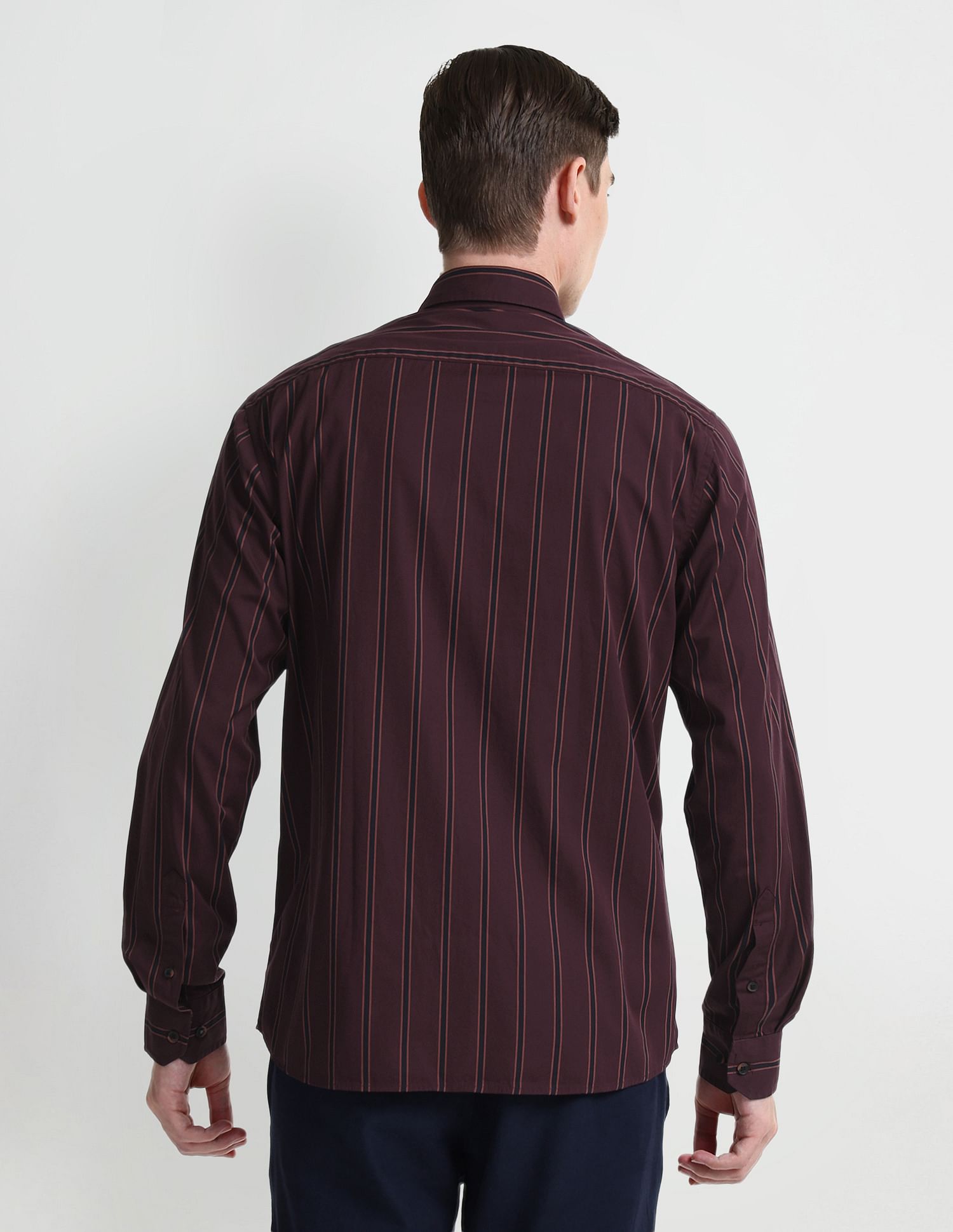 Arrow Sport Slim Cotton Vertical Stripes Shirt