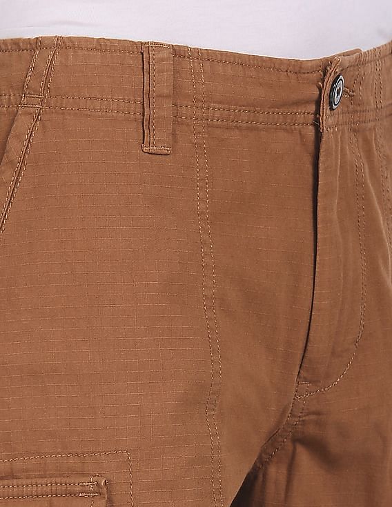 Aeropostale Men Brown Mid Rise Check Cargo Shorts