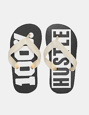 boys black flip flops