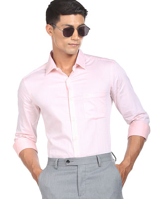 Arrow Manhattan Slim Fit Self Designed Shirt