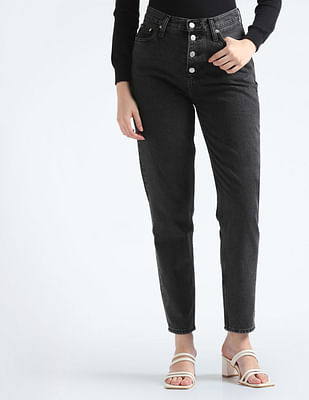 Calvin Klein Jeans Mid Rise Mom Fit Jeans