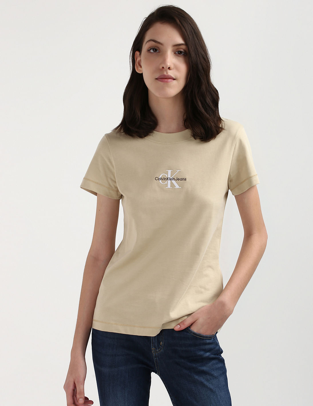 Tシャツ・カットソー ^ ^ Women's Brown Hero Monologo Crewneck Short Sl Buy Calvin Klein Monologo Slim T-Shirt - NNNOW.com