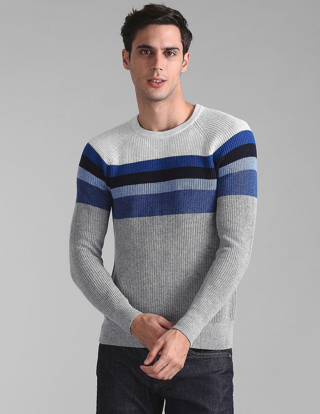 blue gap sweatshirt