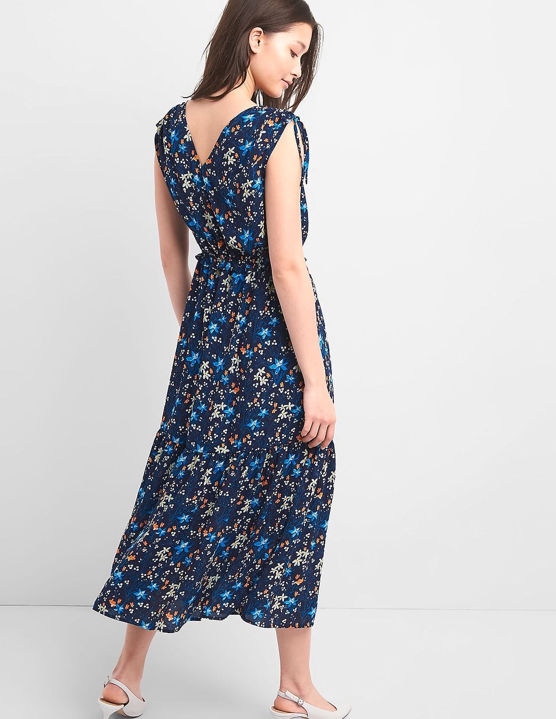 Buy GAP Women Women Blue Floral Print Tiered Midi Dress - NNNOW.com