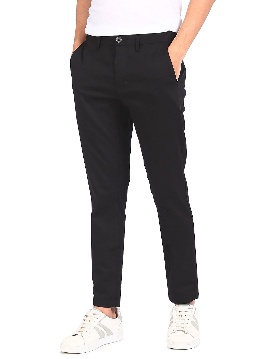 Buy Flying Machine Men Black Mid Rise Solid Casual Trousers - NNNOW.com