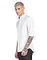 Calvin Klein Men White Spread Collar Check Casual Shirt