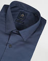 Arrow Manhattan Slim Fit Solid Shirt