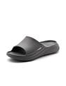Flying Machine Rodger Solid Sliders