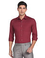 Arrow Men Maroon Outline Check Manhattan Slim Fit Formal Shirt