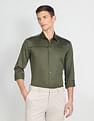 Arrow Newyork Satin Solid Formal Shirt